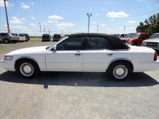 Mercury Grand Marquis 2000 photo 4