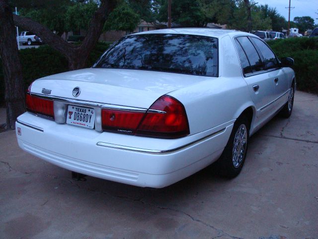 Mercury Grand Marquis XLS Sedan