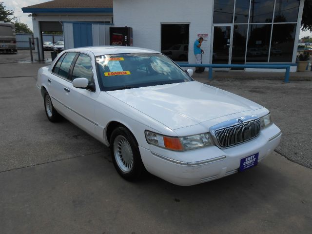 Mercury Grand Marquis 2001 photo 3