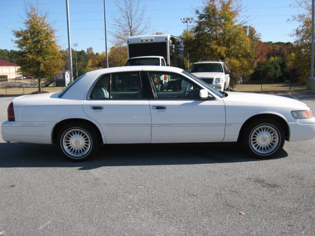 Mercury Grand Marquis 2001 photo 3