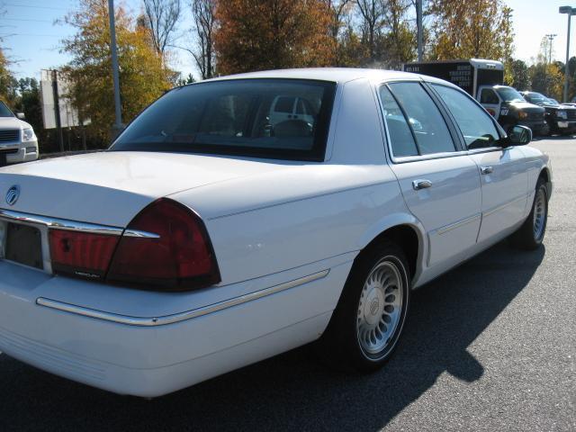 Mercury Grand Marquis 2001 photo 4