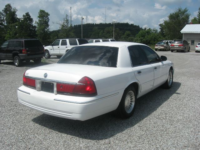 Mercury Grand Marquis 2001 photo 1
