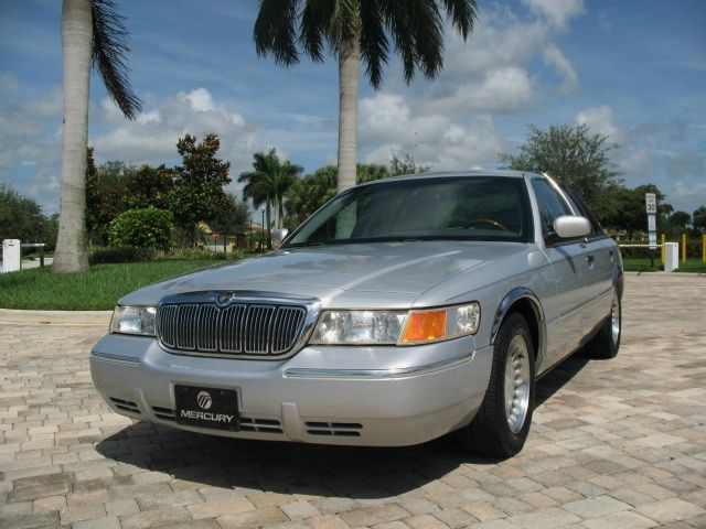 Mercury Grand Marquis 2002 photo 16