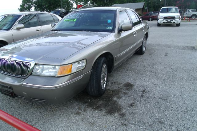 Mercury Grand Marquis 2002 photo 4