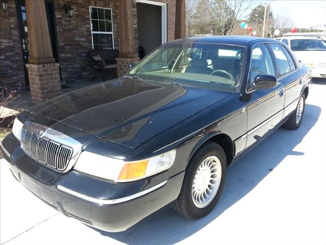 Mercury Grand Marquis LS Premium Sedan