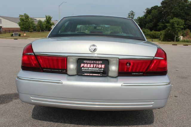 Mercury Grand Marquis 2002 photo 4