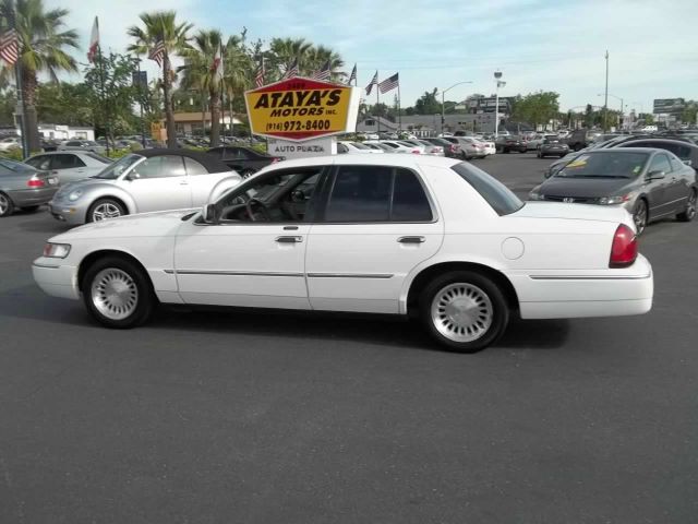 Mercury Grand Marquis 2002 photo 4