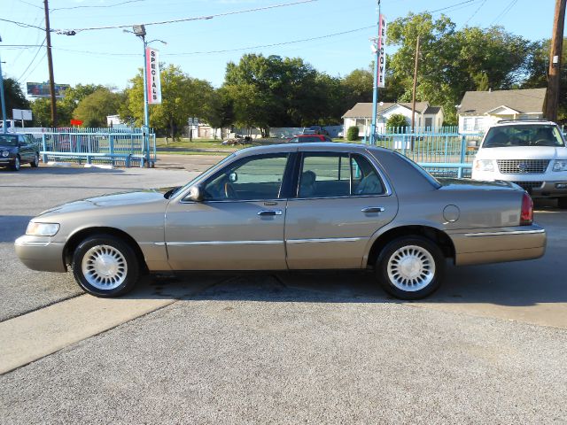 Mercury Grand Marquis LS Premium Sedan
