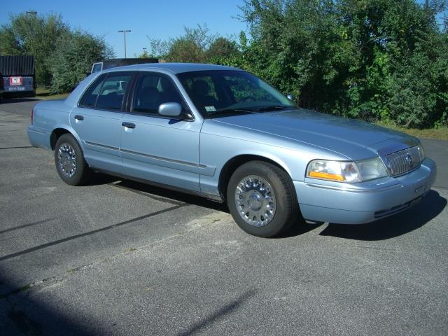 Mercury Grand Marquis Luxury Edition Sedan