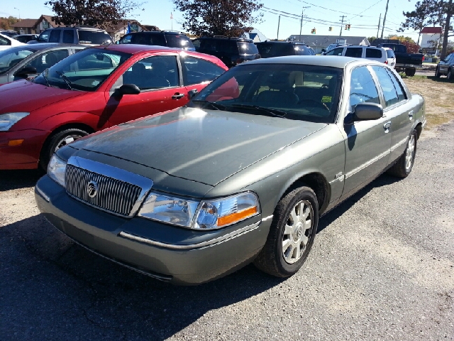 Mercury Grand Marquis 2003 photo 2