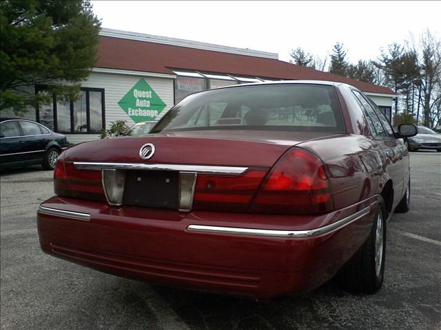 Mercury Grand Marquis 2003 photo 2
