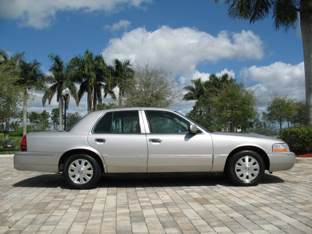 Mercury Grand Marquis 2003 photo 1