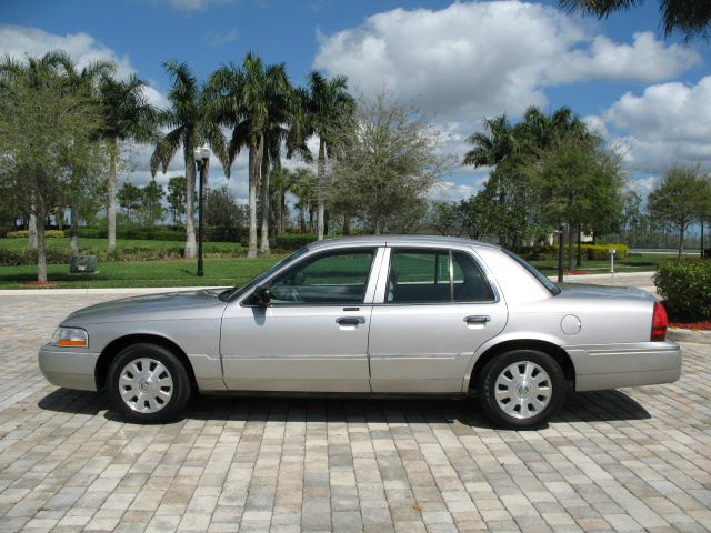 Mercury Grand Marquis 2003 photo 4