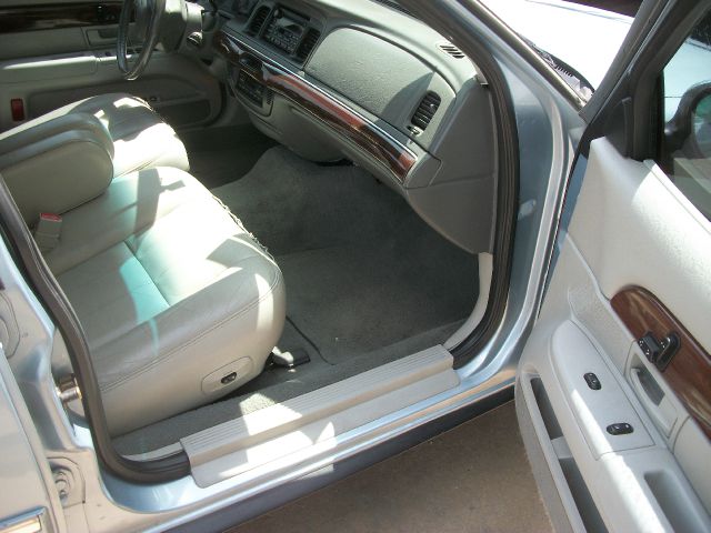Mercury Grand Marquis 2003 photo 4