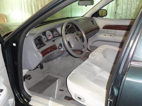 Mercury Grand Marquis 2003 photo 2