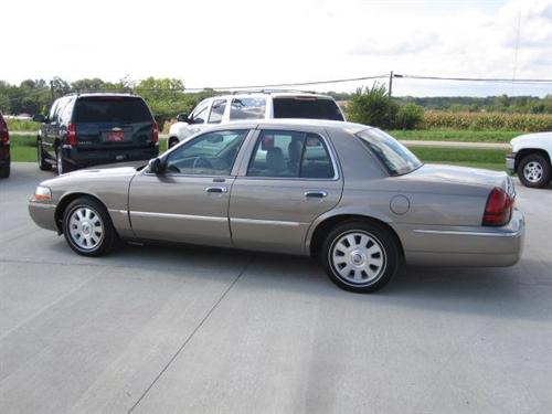 Mercury Grand Marquis 2004 photo 1