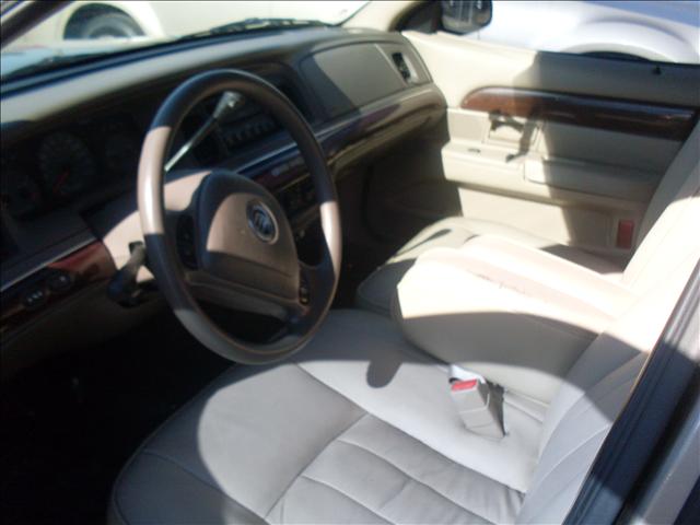 Mercury Grand Marquis 2004 photo 1