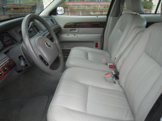 Mercury Grand Marquis 2004 photo 3