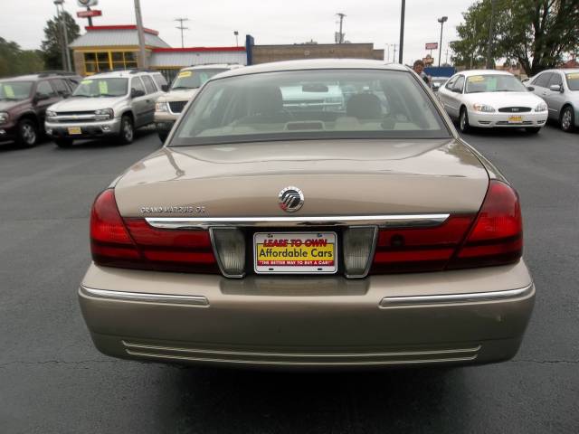 Mercury Grand Marquis 2004 photo 3