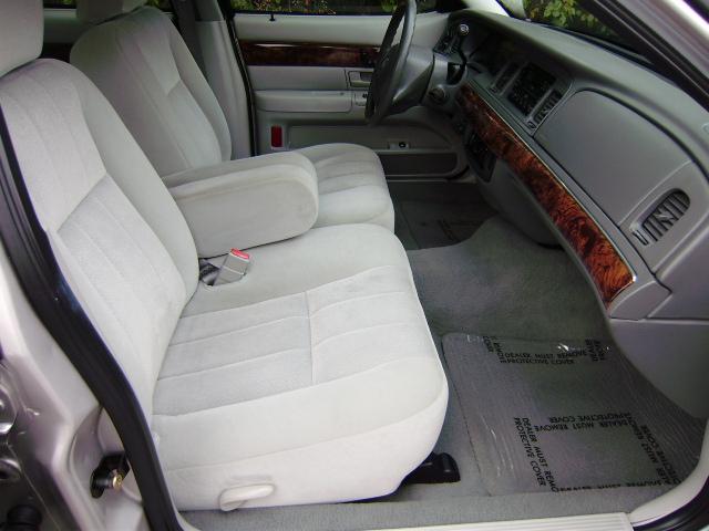 Mercury Grand Marquis 2004 photo 3