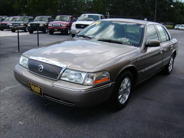 Mercury Grand Marquis 2004 photo 1