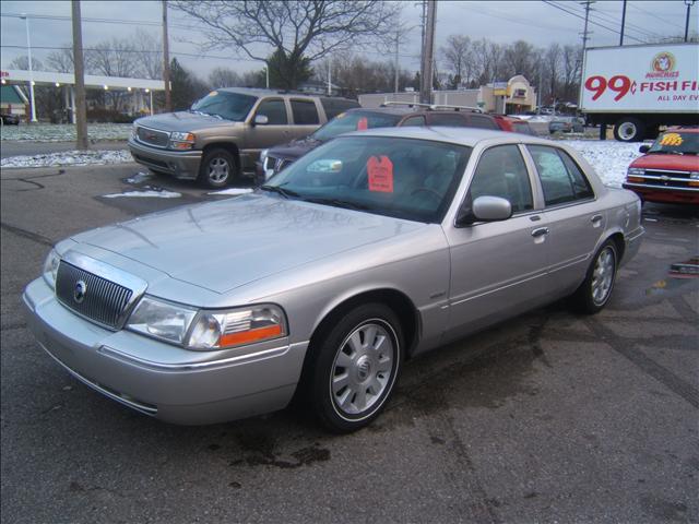 Mercury Grand Marquis Touring-res Sedan