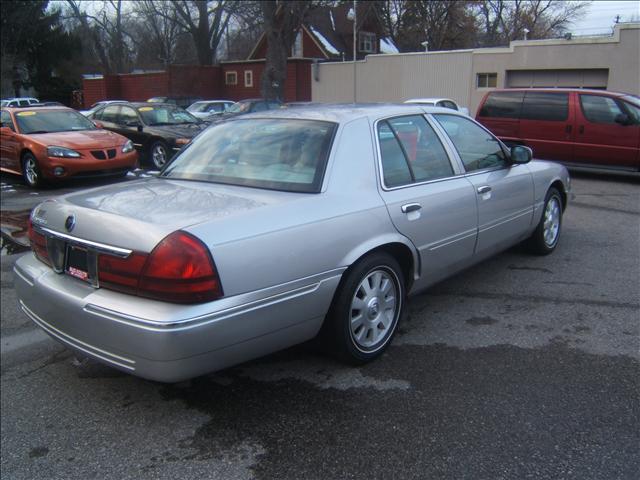 Mercury Grand Marquis 2004 photo 3