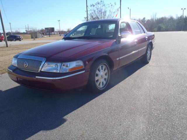 Mercury Grand Marquis 2004 photo 1