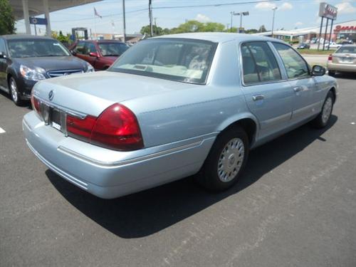 Mercury Grand Marquis 2004 photo 3