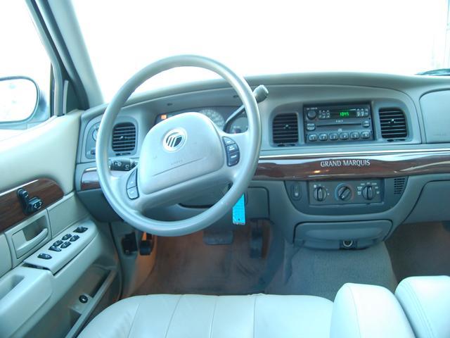 Mercury Grand Marquis 2004 photo 4
