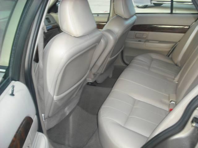 Mercury Grand Marquis 2004 photo 3