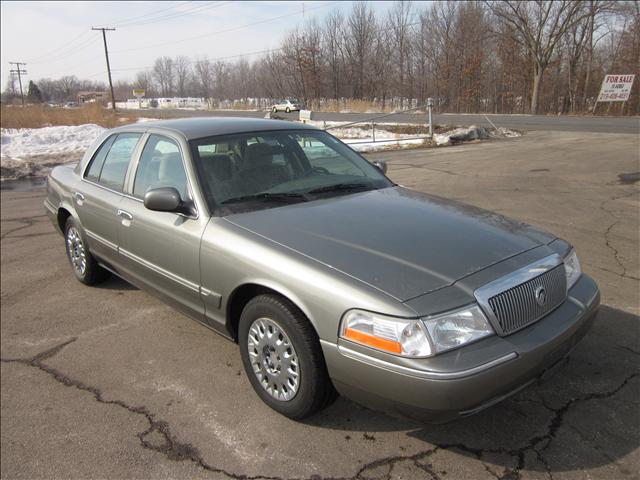 Mercury Grand Marquis XLS Sedan