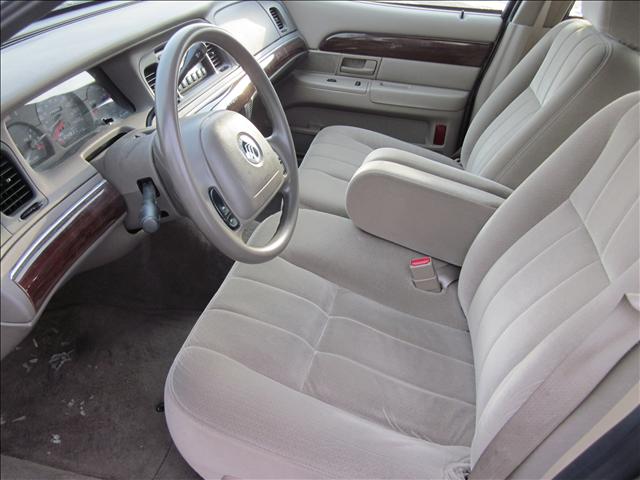Mercury Grand Marquis 2004 photo 3