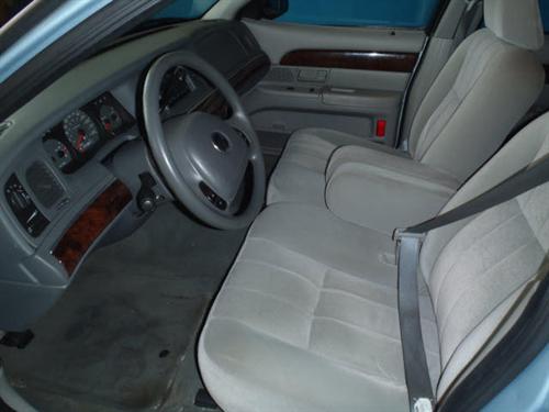 Mercury Grand Marquis 2004 photo 4