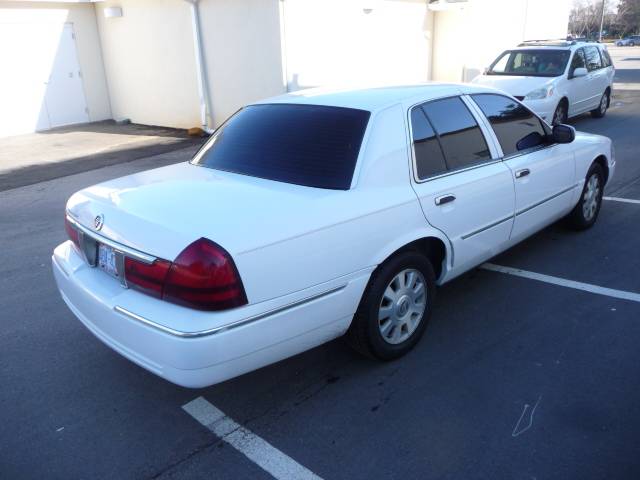 Mercury Grand Marquis 2004 photo 3