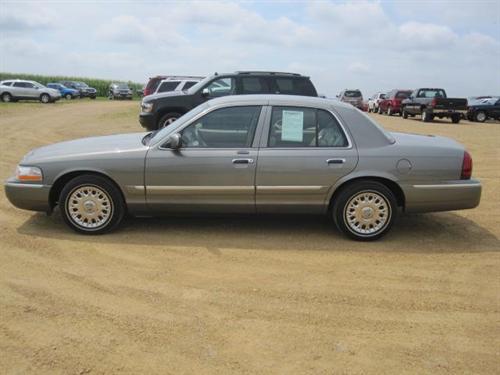 Mercury Grand Marquis 2004 photo 1