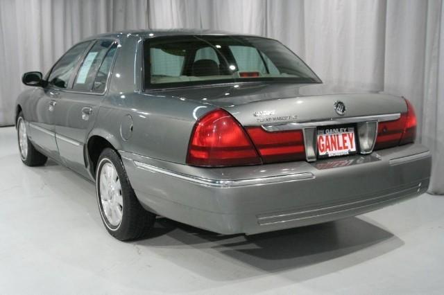 Mercury Grand Marquis 2004 photo 2