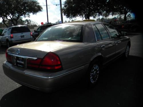 Mercury Grand Marquis 2004 photo 4