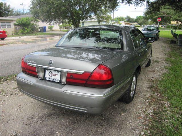 Mercury Grand Marquis 2004 photo 3