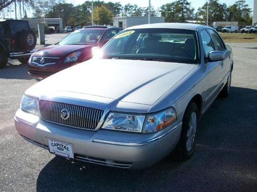 Mercury Grand Marquis 2004 photo 2