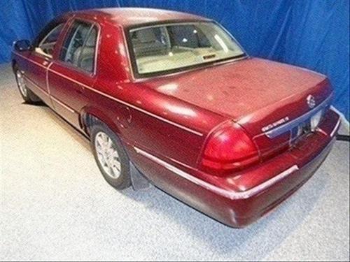 Mercury Grand Marquis 2004 photo 2