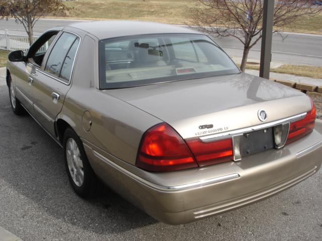 Mercury Grand Marquis 2004 photo 4