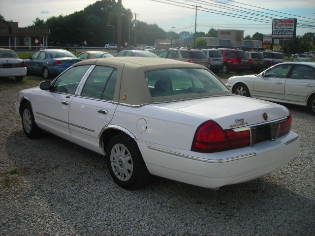 Mercury Grand Marquis 2004 photo 3