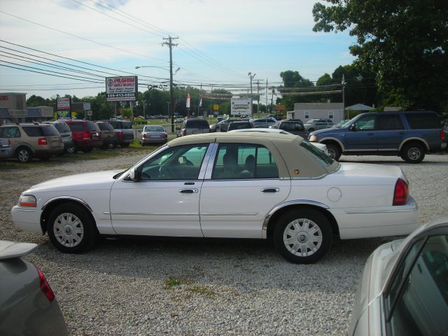 Mercury Grand Marquis 2004 photo 4