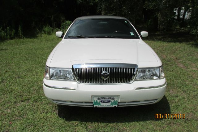 Mercury Grand Marquis 2004 photo 1