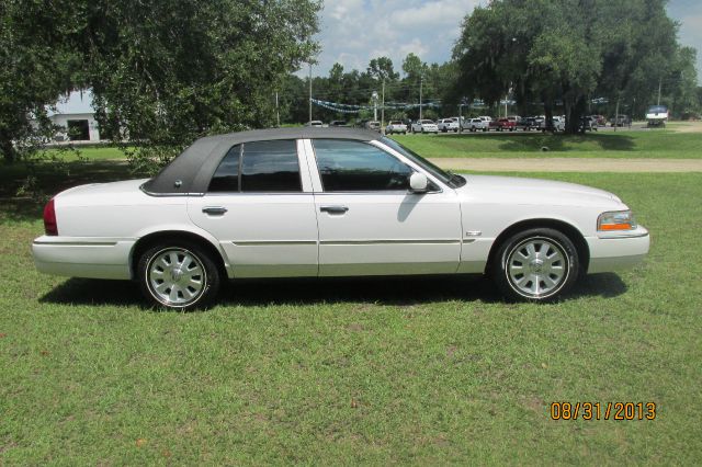 Mercury Grand Marquis 2004 photo 3