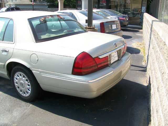 Mercury Grand Marquis 2004 photo 3