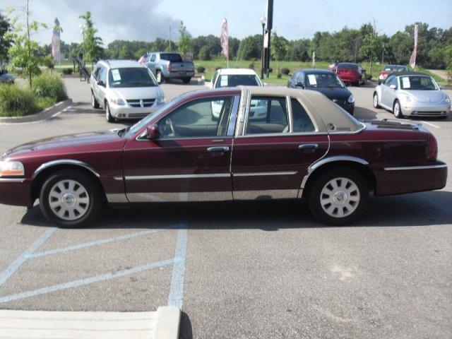 Mercury Grand Marquis 2004 photo 1