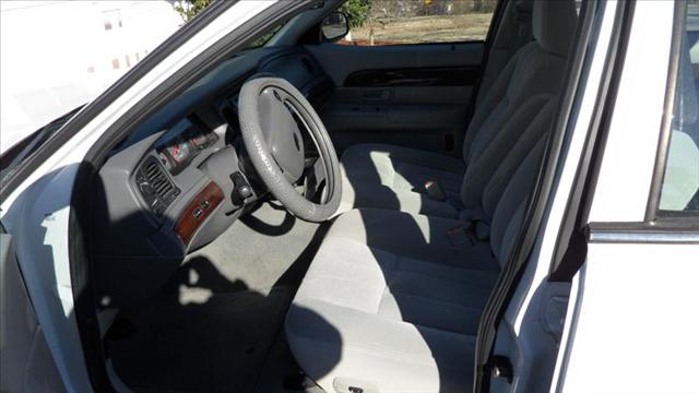 Mercury Grand Marquis 2004 photo 3