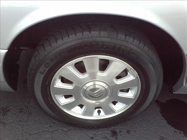 Mercury Grand Marquis 2004 photo 1